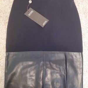 Danier Midnight Blue Leather Panel Skirt - Made In Canada NWT